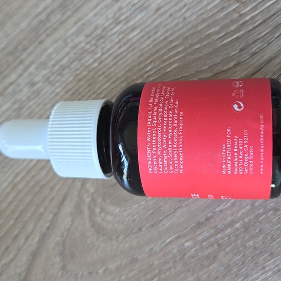 NUOVALUCE BEAUTY Wrinkle Corrector Age Reset Serum - Picture 3 of 5